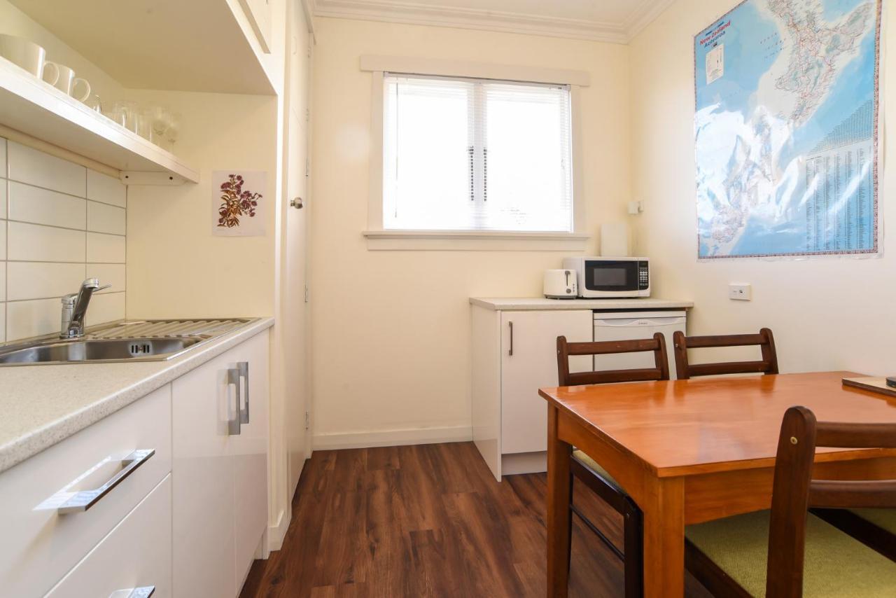Sunny Mornington 2 Bedroom Guest Suite Dunedin Exterior photo
