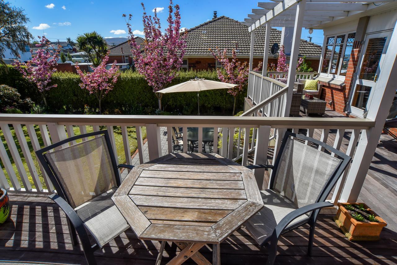 Sunny Mornington 2 Bedroom Guest Suite Dunedin Exterior photo